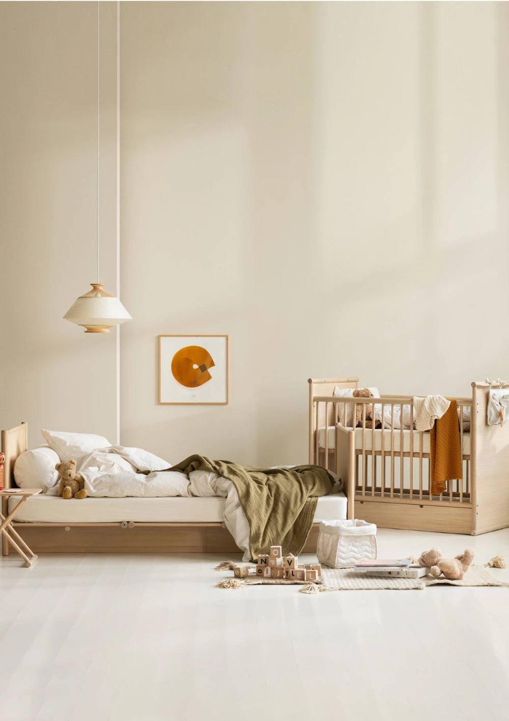 Oliver Furniture Baby- und Kinderbett 'Camp Novel' Eiche 120 x 60 cm